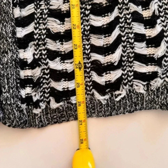 Anthropologie- Endless Rose-NWT- Bohemian-Fringe-Open-Sweater-Fall--M/L - Picture 12 of 13
